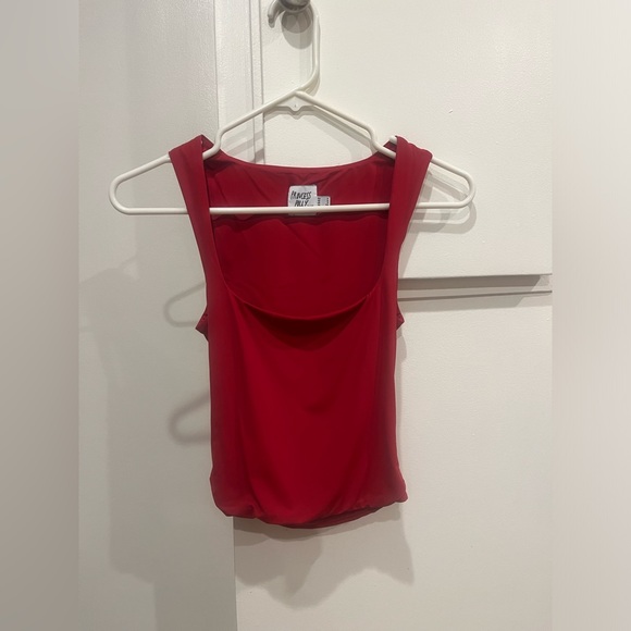 Princess Polly Red stretch top 🌹 ♥️ - Picture 4 of 4